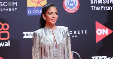 منى زكى ودينا الشربينى وصبا مبارك بفساتين جذابة فى ثالث أيام مهرجان الجونة 
