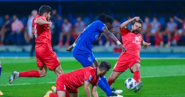 الهلال يتخطى بيرسبوليس بثلاثية ويواجه النصر في نصف نهائى دوري أبطال آسيا