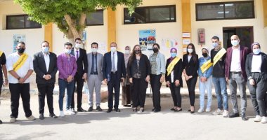 رئيس جامعة بني سويف يشهد حفل استقبال الطلاب الجدد وافتتاح قسم الإرشاد السياحي