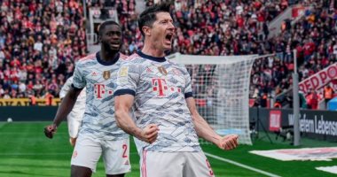 ليفاندوفسكي يسخر من صيامه عن التهديف مع بايرن ميونخ