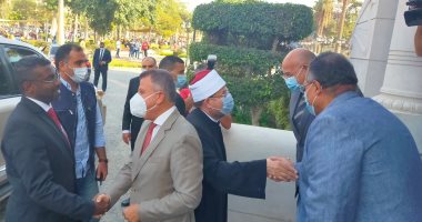وزير الأوقاف: تنسيق مع الصحة لإنشاء نقاط تلقى لقاح كورونا أمام المساجد الكبرى