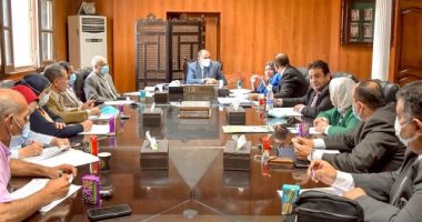 جامعة بنى سويف: تخفيض 20% فى شعب اللغات والبرامج الجديدة لأزواج العاملين