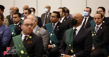 بدء توافد قضاة مصر على مقر احتفالية وزارة العدل