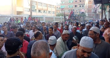 صور.. موكب شعبي احتفالا بالمولد النبوي بقرية سنهور المدينة بكفر الشيخ