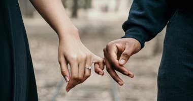 8 علامات بتقول إن الحب جاى في الطريق.. الصدف بتكتر وبيطاردك في أحلامك