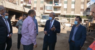 محافظ القليوبية يتابع الحملة الميكانيكية بكفر الجزار ويوجه برفع كفاءتها..صور