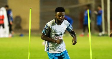 برنامج خاص لتجهيز سوكاري فى مران فاركو بعد شكواه من إجهاد في الضامة