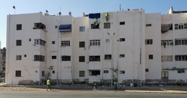 مشهد حضارى فى المدينة الباسلة.. توحيد دهان عمارات حى المناخ ببورسعيد.. فيديو
