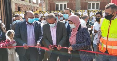 محافظ الإسماعيلية يفتتح مشروع الصرف الصحى لقرى توابع أبو سلطان.. صور