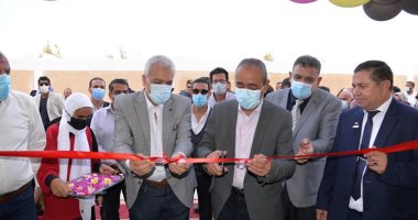 محافظ الإسماعيلية يفتتح مدرسة الفتح الإعدادية بقرية هاويس سرابيوم.. صور