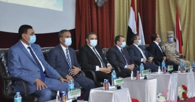 رئيس جامعة كفر الشيخ يشهد حفل استقبال الطلاب الجدد بكليتى التربية والحاسبات