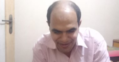 عاش 21 سنة بعيدا عن أسرته.. الشاب الكفيف محمد: لفيت 4 محافظات للبحث عن أهلى