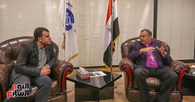 رئيس الطائفة الإنجيلية بعد عودته من الولايات المتحدة يؤكد إطلاعه المؤسسات الأمريكية على الحريات الدينية وأوضاع حقوق الإنسان فى مصر.. أندرية زكى: هناك صور نمطية من مراكز ممولة.. وأعضاء بالكونجرس سيزورون القاهرة