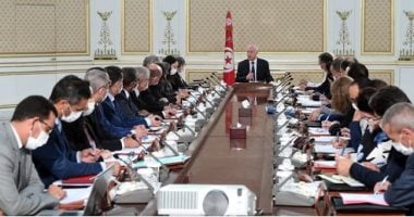 قيس سعيد: إطلاق حوار وطنى نزيه يشارك فيه الشباب فى كامل التراب التونسى