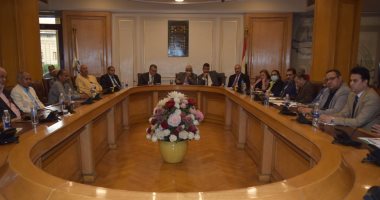 اجتماع طارئ بغرفة القاهرة لبحث سبل زيادة معروض المحاصيل الزراعية 