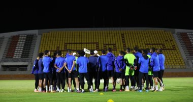 الشعبانى يحفز لاعبى المصرى قبل مواجهة سلطات الموارد بالكونفدرالية .. صور