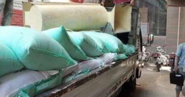 ضبط 33 طن دقيق بلدى مدعم وملح طعام مجهول المصدر فى حملة بالشرقية