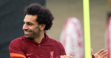 دارين بينت يحث محمد صلاح على البقاء فى ليفربول ورفض الريال وبرشلونة