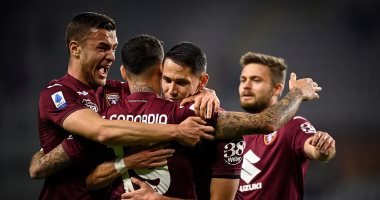 تورينو يحقق فوزا مثيرا 3-2 على جنوى في الدوري الإيطالي