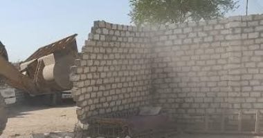 إزالة 20 حالة تعدٍ على أملاك الدولة بقوص فى قنا