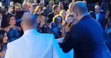 عمرو دياب ودينا الشربينى يظهران فى نفس المكان لأول مرة منذ فترة طويلة.. صور