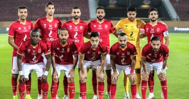 حافلة الأهلي تصل برج العرب لمواجهة الاسماعيلي في الدوري