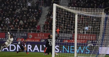 ميلان يتفوق على بولونيا بثنائية فى الشوط الأول بـ الدوري الإيطالي