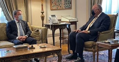 وزير الخارجية يستقبل "مفوض الاتحاد الأوروبى للجوار والتوسع" بمقر الوزارة