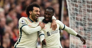 مانشستر يونايتد ضد ليفربول.. محمد صلاح يسجل ثالث أهداف الريدز 0-3