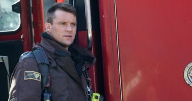 جيسى سبنسر يغادر مسلسل Chicago Fire بعد مشاركته فى 10 مواسم