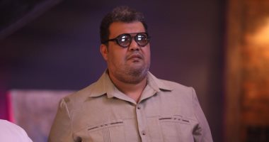 أحمد فتحى يجسد هذه الشخصية فى فيلم "مهمة مش مهمة"