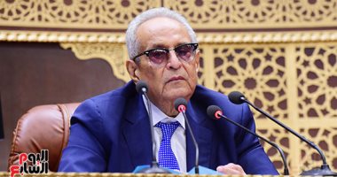 رفع جلسة "الشيوخ".. وأبو شقة: نرسخ للديمقراطية المنشودة بالجمهورية الجديدة