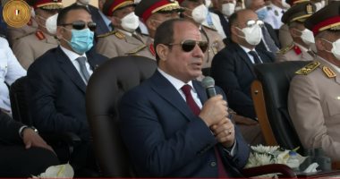 الرئيس السيسي للضباط الخريجين: "عليكم مسئولية لإعداد وتجهيز وتوعية المجندين"