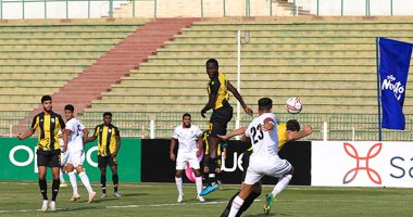 المقاولون العرب يتقدم على ايسترن كومبانى بهدف أوكلى في الشوط الأول