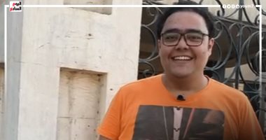 شاهد حكاية بائع البطاطا بعدما حقق حلم عمره والتحق بمعهد الفنون المسرحية