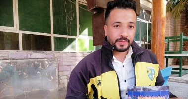 صديق قديم لمحمد صلاح يروى تفاصيل علاقته القديمة بالنجم العالمى.. عشنا مع بعض أجمل أيام العمر.. كنا بنام فى غرفة تغيير الملابس علشان نوفر نفقات السفر.. اتثبتنا فى العتبة والكشرى كانت أكلتنا المفضلة 