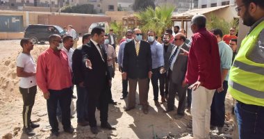 محافظ أسيوط يتفقد الأعمال الجارية فى تنفيذ مستشفى منفلوط النموذجى الجديد