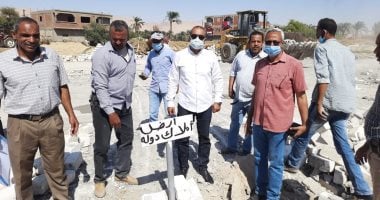 محافظ أسيوط: إزالة 75 حالة تعد على أراضى أملاك دولة وزراعة بمركز البدارى