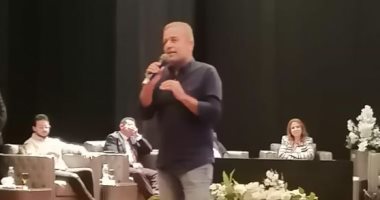 الفنان شريف منير من جامعة حلوان: للفن علاقة وثيقة مع الأحداث فى مصر