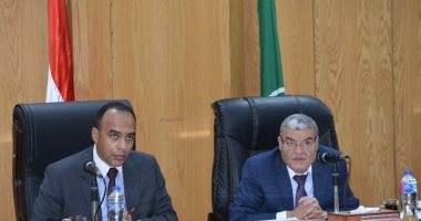 حياة كريمة بالمنيا.. تنفيذ 77% من أعمال مد وإحلال شبكات المياه والصرف