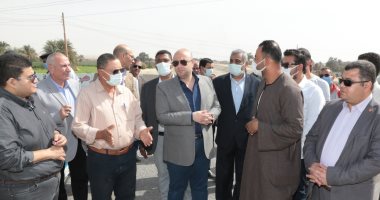 محافظ بنى سويف يتفقد مخر سيل سنور استعدادا لموسم الشتاء