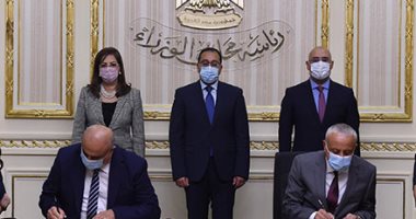 رئيس الوزراء يشهد توقيع بروتوكول تعاون لتطوير البنية المعلوماتية بوزارة البيئة