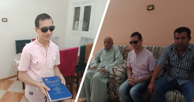إصرار وتحدى وكفاح.. "رائد" سجل حلمه فى مشروع تخرجه.. تحدى إعاقته وحصل على الدكتوراه بامتياز مع مرتبة الشرف.. يتمنى أن يصبح سفيرا لنشر السعاده لأصحاب الهمم.. وينتظر التكريم من جامعة المنيا ..فيديو وصور