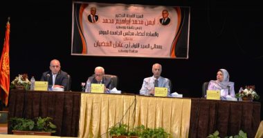 جامعة بورسعيد تمنح 22 باحثا درجة الدكتوراه و7 آخرين درجة الماجستير