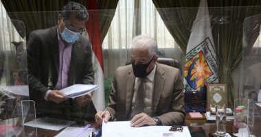 محافظ جنوب سيناء يصدق على قرارات تصالح على مخالفات البناء بمدينة دهب