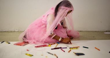 بالألوان.. أمريكا تؤهل أطفال أفغانستان إبداعيا بالتعافى بالرسم