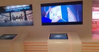 عرض فيلم تسجيلى عن استراتيجية الطيران بالجناح المصرى بمعرض  "إكسبو" دبى.. صور 