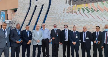 وزير الطيران يتفقد مطار أسوان الدولى استعدادا لاستقبال الموسم الشتوى.. صور 