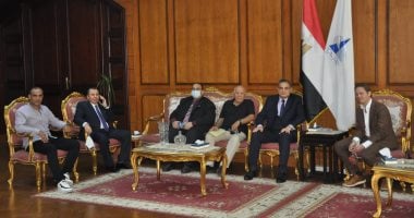 وفد هولندى يبحث الاهتمامات المشتركة مع جامعة كفر الشيخ في التغير المناخي.. صور