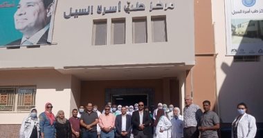 تجهيز طبى للوحدات الصحية مع بدء تطبيق مظومة التأمين الصحى الشامل بأسوان 